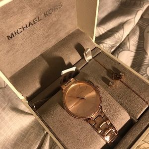 Michael Kors Rose Gold Watch Bracelet & Earrings set NEW
